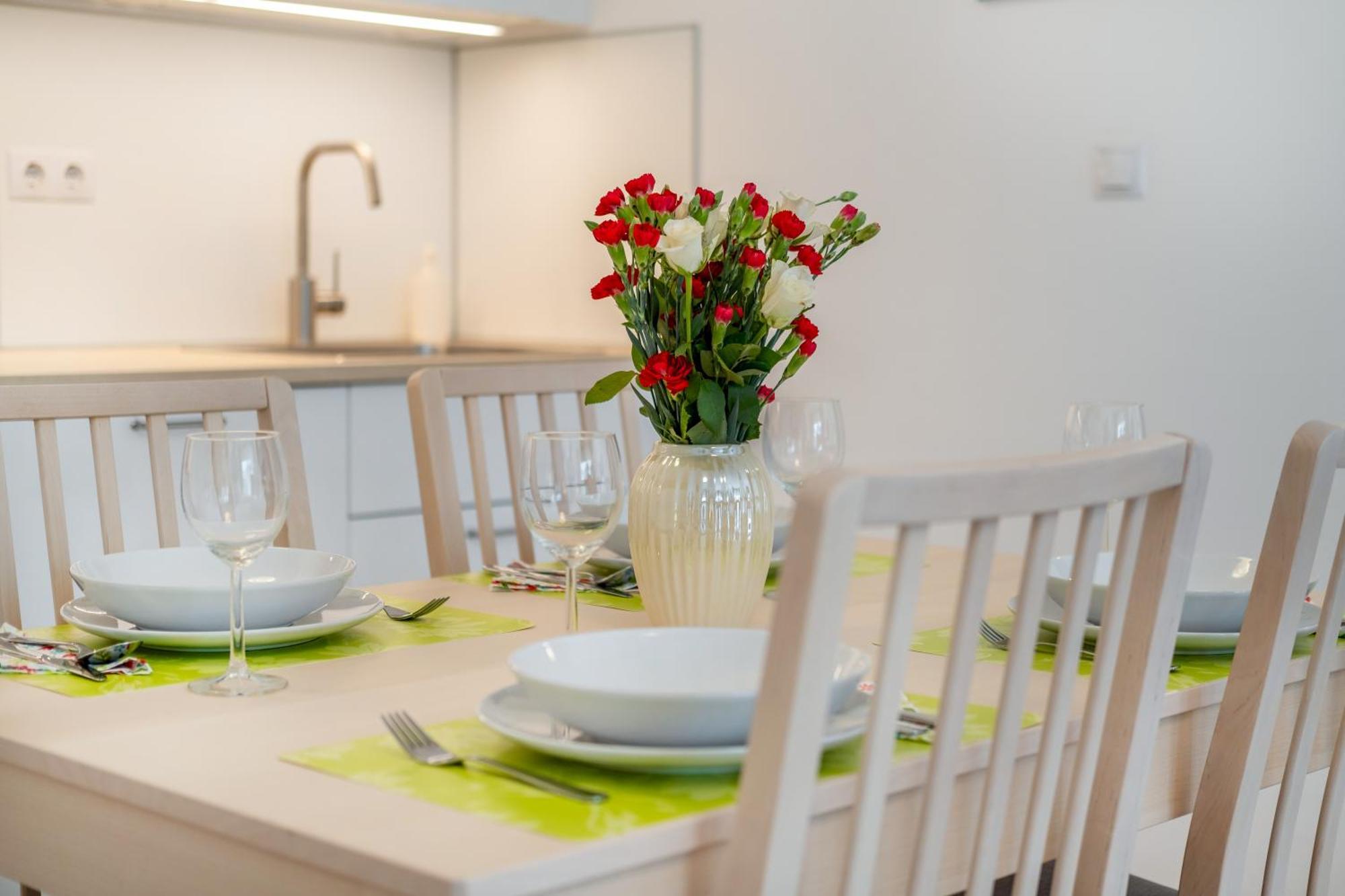 Mf Port Azur Wellness Apartments Шиофок Экстерьер фото