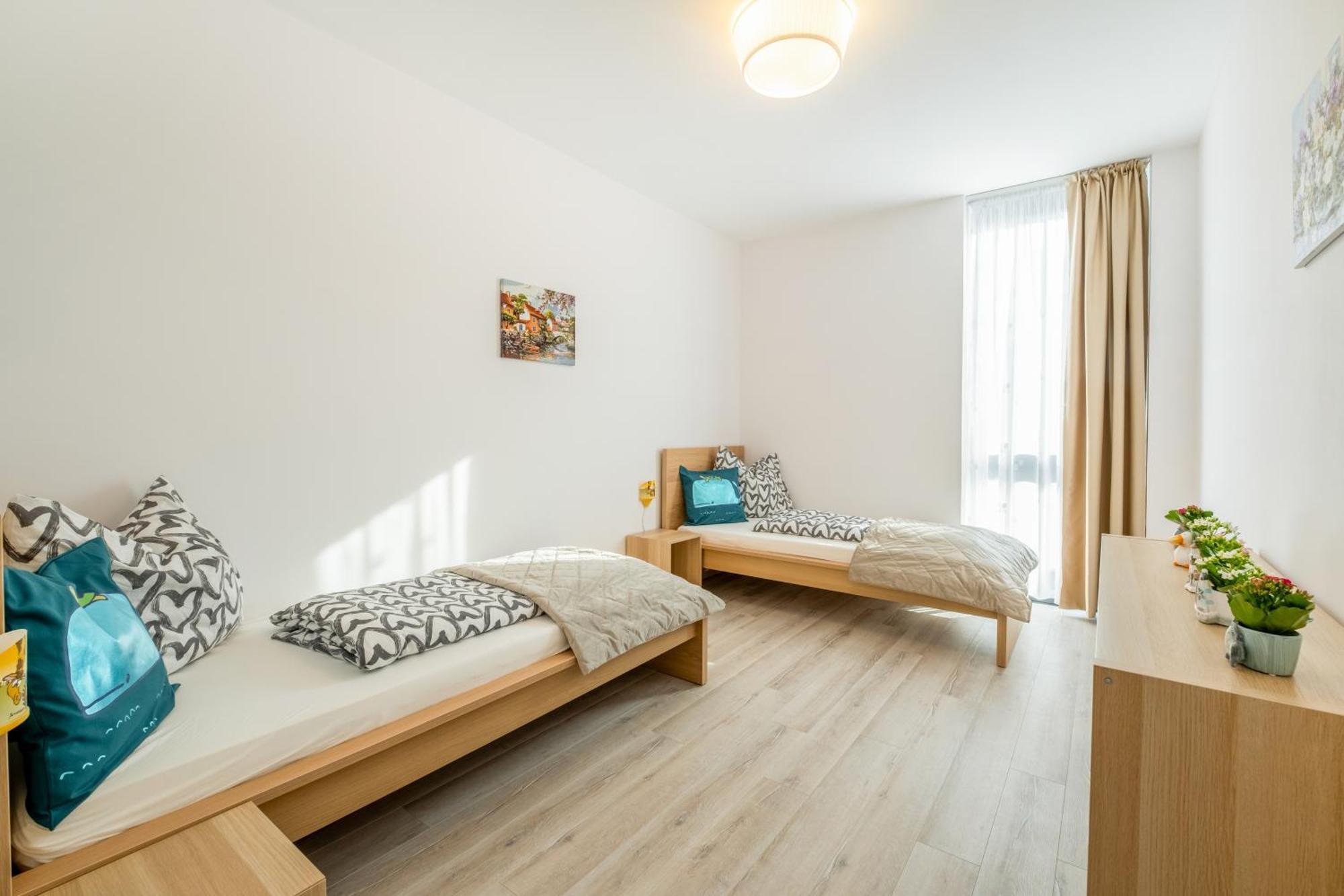 Mf Port Azur Wellness Apartments Шиофок Экстерьер фото